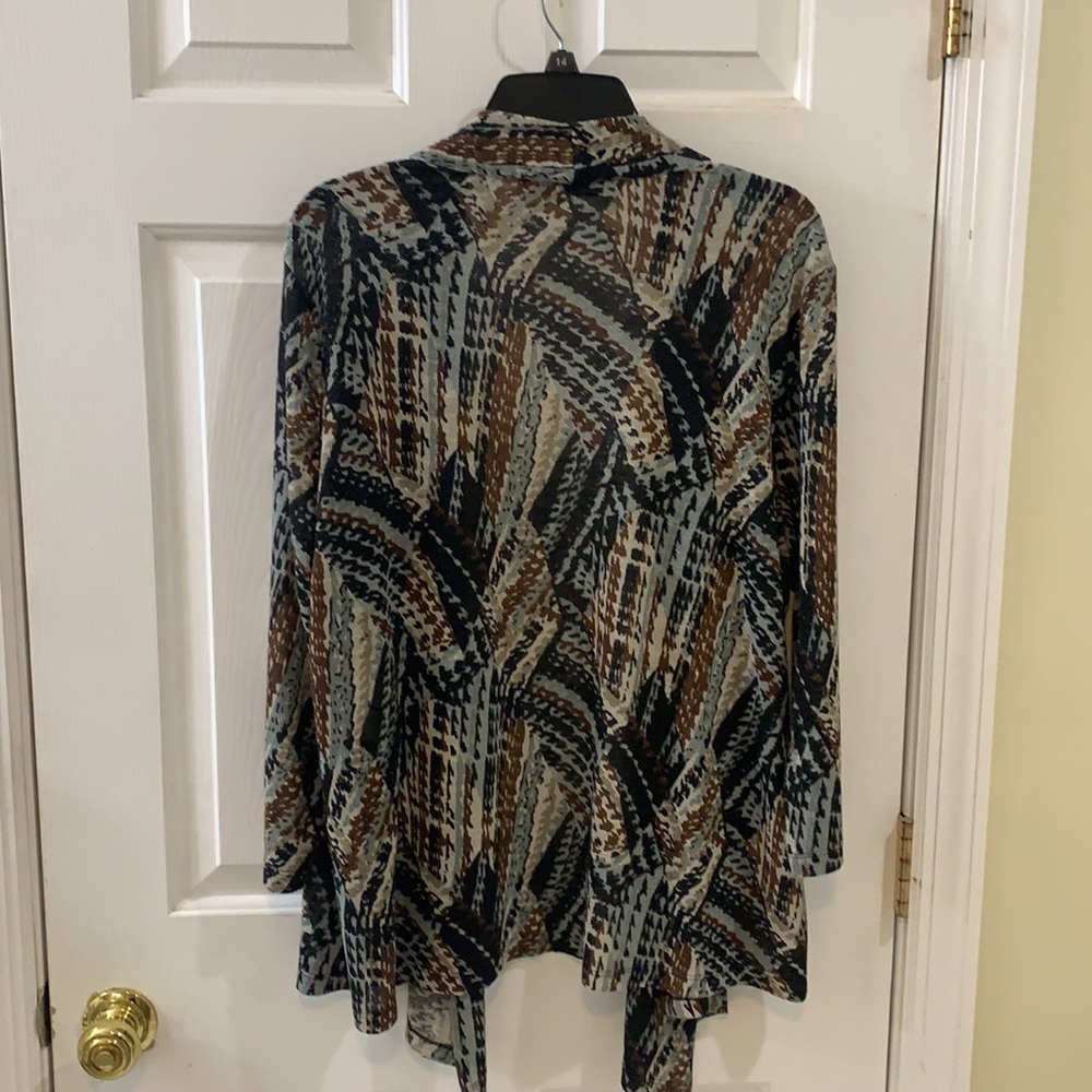 Nipon Botique Lightweight Cardigan! - image 4